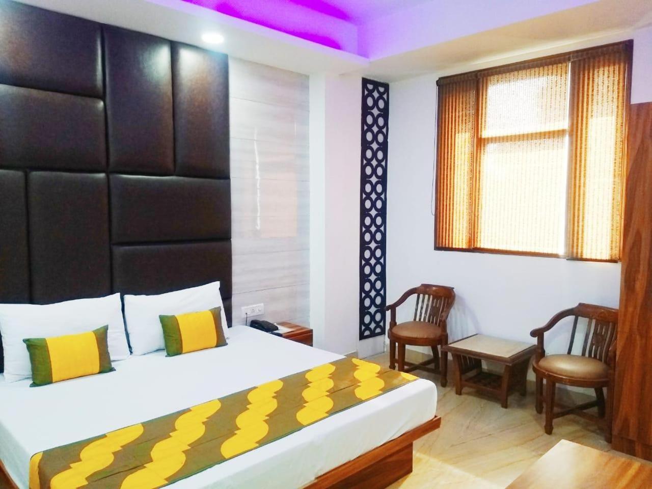 Hotel Spb 87 Near Karol Bagh Metro Station Delhi المظهر الخارجي الصورة