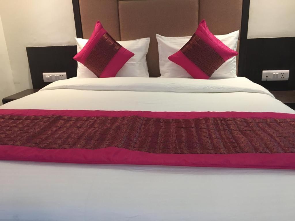 Hotel Spb 87 Near Karol Bagh Metro Station Delhi المظهر الخارجي الصورة